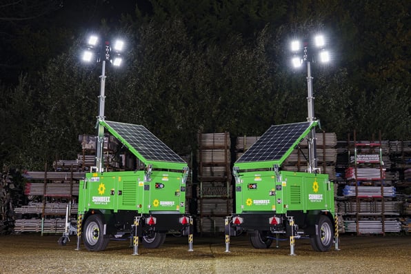 Sunbelt Rentals X-SOLAR lighting towers 