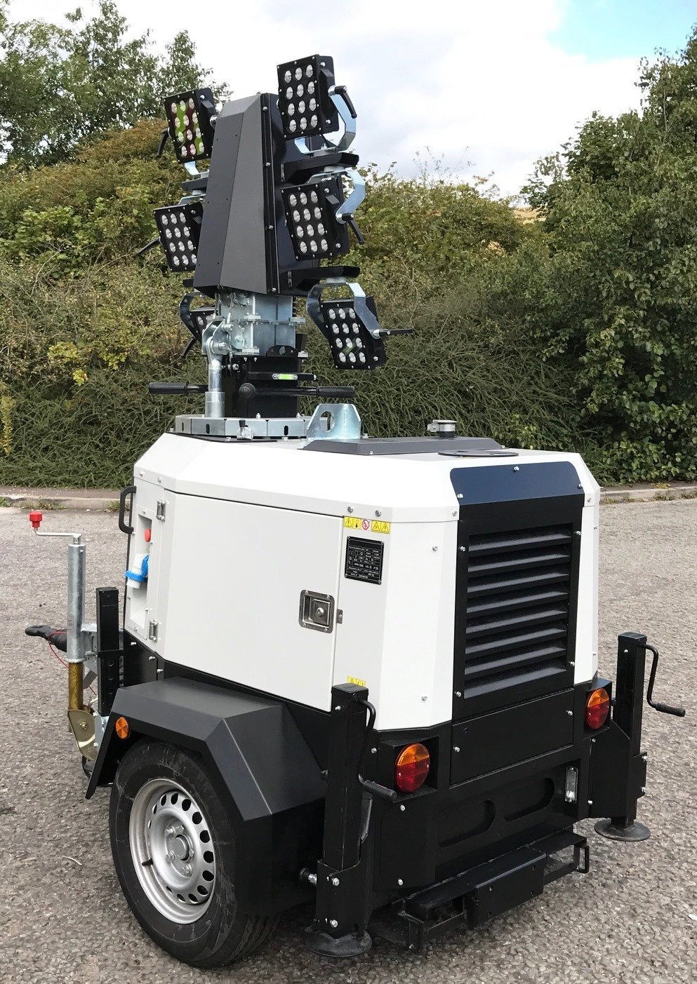 X Rated! Specialist Rental Firm, Christian Faversham Group goes for X-ECO Lighting Towers